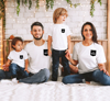 Picture of Комплект персонализирани семейни тениски "Джобчета"